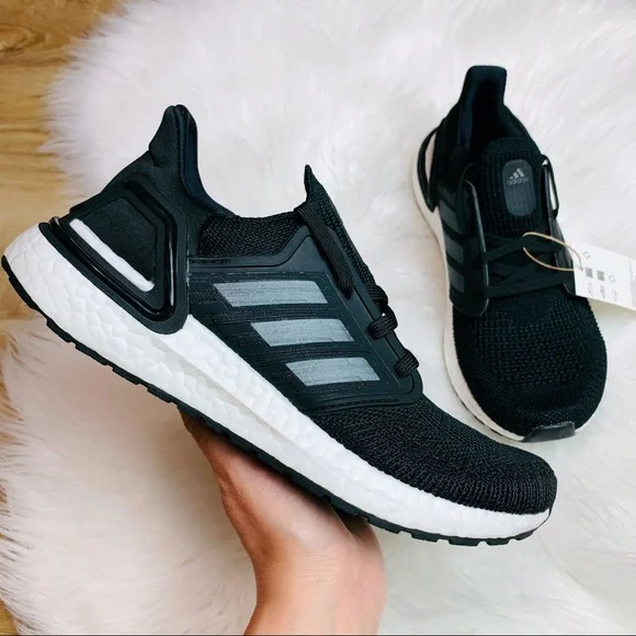 adidas gazelle silver green womens adidas Ultraboost Web DNA Road-Running Shoes Blue 10.5 main image 1